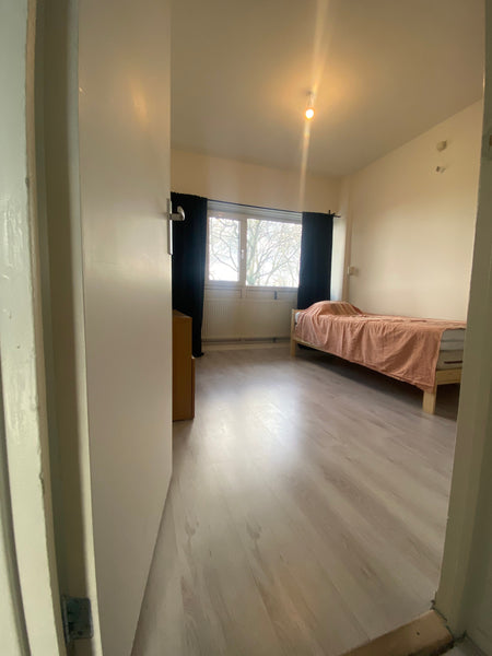 ROOM - AMSTERDAM WEST (SINGLE BED) Available from February 2024